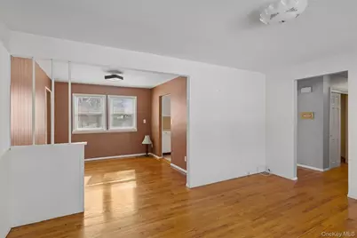 50 Laurelton Avenue, Selden, NY 11784 - Photo 9