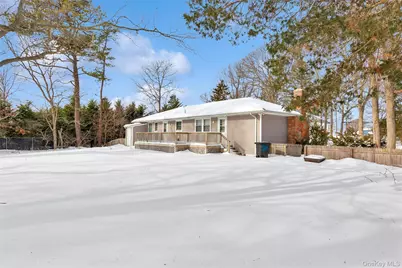 50 Laurelton Avenue, Selden, NY 11784 - Photo 35