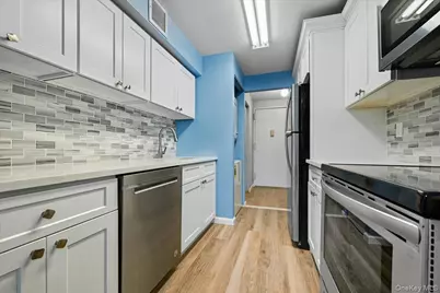 235 W Park Avenue #103, Long Beach, NY 11561 - Photo 15