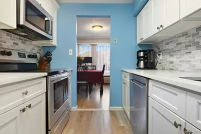 235 W Park Avenue #103, Long Beach, NY 11561 - Photo 13