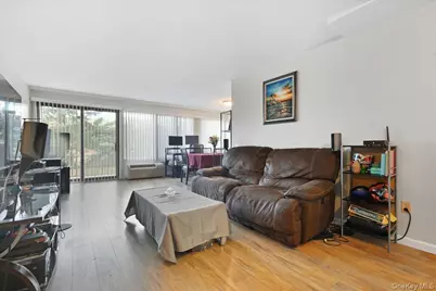 235 W Park Avenue #103, Long Beach, NY 11561 - Photo 5