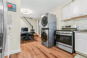 85-14 Sutter Ave, Ozone Park, NY 11417 - Photo 15