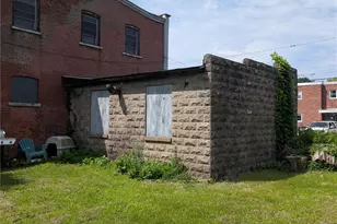 105 Courtney Ave, Newburgh, NY 12550 - Photo 25