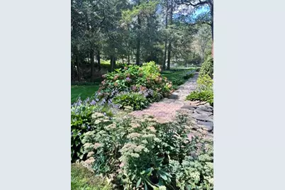 30 Hudson Drive, Hyde Park, NY 12538 - Photo 9