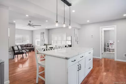 300 Washington Avenue, Pleasantville, NY 10570 - Photo 13