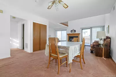 2 Linda Court, Nanuet, NY 10954 - Photo 3