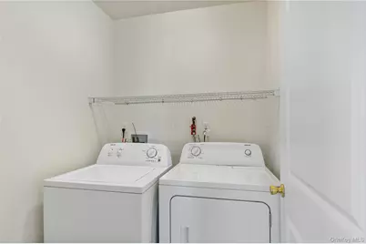 49 Woodside Knolls Drive, Middletown, NY 10940 - Photo 23