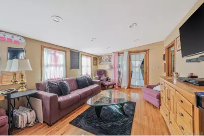 14 Mount Wilson Avenue, Farmingville, NY 11738 - Photo 29