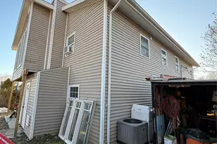 17 Hampton Rd, Shirley, NY 11967 - Photo 23