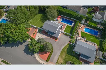 29 Lawrence Drive, Nesconset, NY 11767 - Photo 5