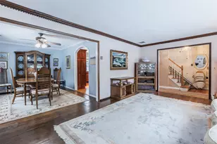 29 Lawrence Dr, Nesconset, NY 11767 - Photo 15