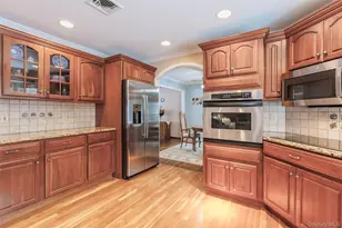 29 Lawrence Dr, Nesconset, NY 11767 - Photo 19