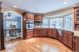 29 Lawrence Dr, Nesconset, NY 11767 - Photo 17