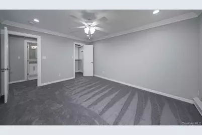 1510 August Road #1510, North Babylon, NY 11703 - Photo 7