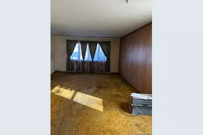 7950 262nd Street, Glen Oaks, NY 11004 - Photo 3