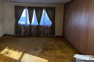 79-50 262nd St, Glen Oaks, NY 11004 - Photo 3