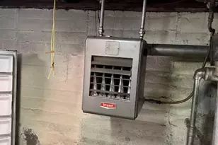 79-50 262nd St, Glen Oaks, NY 11004 - Photo 7