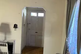 79-50 262nd St, Glen Oaks, NY 11004 - Photo 5