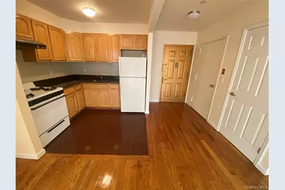 140-26 Cherry Avenue #5D, Flushing, NY 11355 - Photo 11