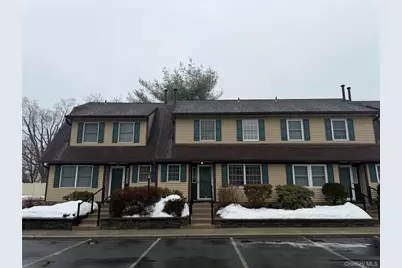 27 Wintergreen Court, Montgomery, NY 12549 - Photo 1