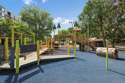 10 N Broadway #3H, White Plains, NY 10601 - Photo 29