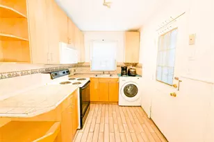 806 Oliver Ave, Westbury, NY 11590 - Photo 7