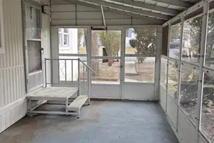 525 Riverleigh Ave Unit 116, Riverhead, NY 11901 - Photo 5