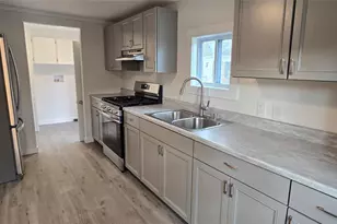 525 Riverleigh Ave Unit 116, Riverhead, NY 11901 - Photo 15