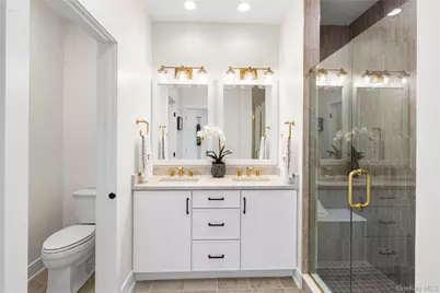 5135 Teaberry Lane #11, Fishkill, NY 12524 - Photo 7