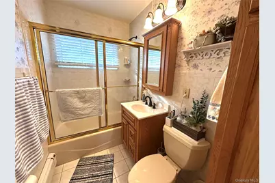 166 Choir Lane E, Westbury, NY 11590 - Photo 19