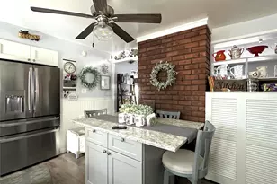 166 Choir Ln E, Westbury, NY 11590 - Photo 7