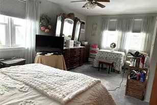 166 Choir Ln E, Westbury, NY 11590 - Photo 29