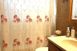 166 Choir Ln E, Westbury, NY 11590 - Photo 27