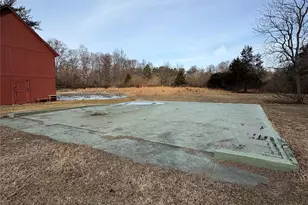 58 Coram Swezeytown Rd, Middle Island, NY 11953 - Photo 11