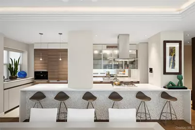 2 Fifth Avenue #14R, New York, NY 10011 - Photo 3