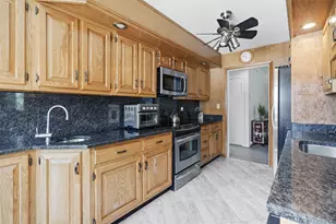 243 Heritage Hills Dr, Somers, NY 10589 - Photo 3