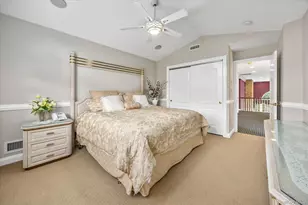 209 Windwatch Dr, Hauppauge, NY 11788 - Photo 29