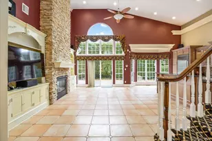 209 Windwatch Dr, Hauppauge, NY 11788 - Photo 7