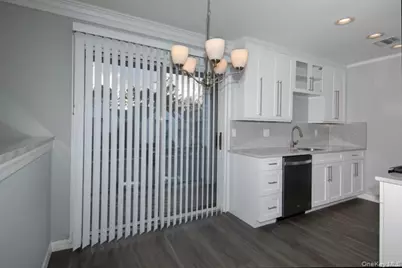 2101 Saddle Rock Road #2101, Holbrook, NY 11741 - Photo 3