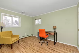 111 Cocks Ln, Locust Valley, NY 11560 - Photo 19