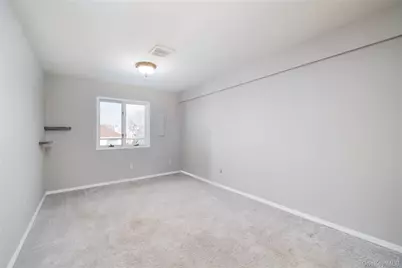 277 W Broadway #UPPER, Long Beach, NY 11561 - Photo 23