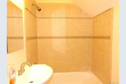 24 Beechwood Avenue, West Harrison, NY 10604 - Photo 5