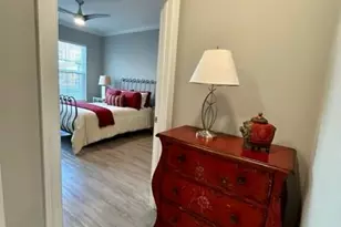 75 E Hoffman Ave, Lindenhurst, NY 11757 - Photo 17