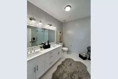 75 E Hoffman Avenue #4087, Lindenhurst, NY 11757 - Photo 13