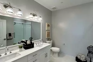 75 E Hoffman Ave, Lindenhurst, NY 11757 - Photo 13