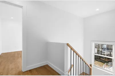 78 N Kensico Avenue, White Plains, NY 10604 - Photo 11