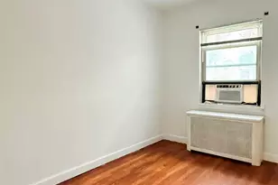 60-46 83rd Pl, Middle Village, NY 11379 - Photo 7