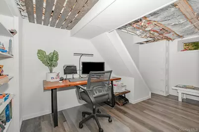 456 48th Street, Lindenhurst, NY 11757 - Photo 23