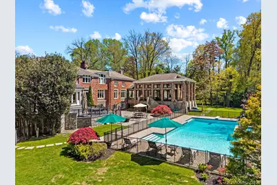 10 Hemlock Drive, Great Neck, NY 11024 - Photo 41