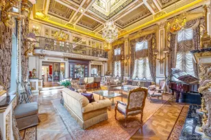 10 Hemlock Dr, Great Neck, NY 11024 - Photo 11